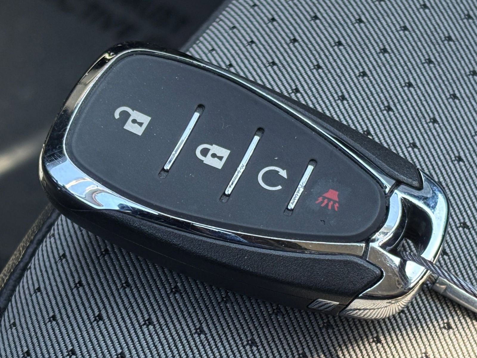 Thumbnail: 2025 Chevrolet Trax - 21