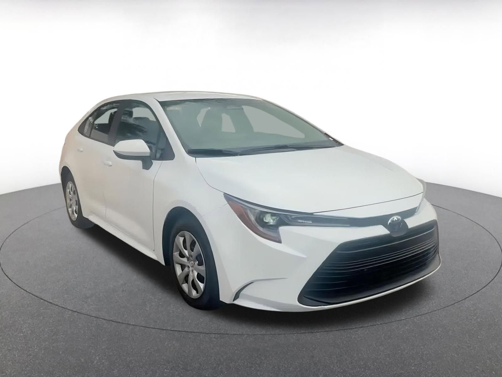 Thumbnail: 2025 Toyota Corolla - 3