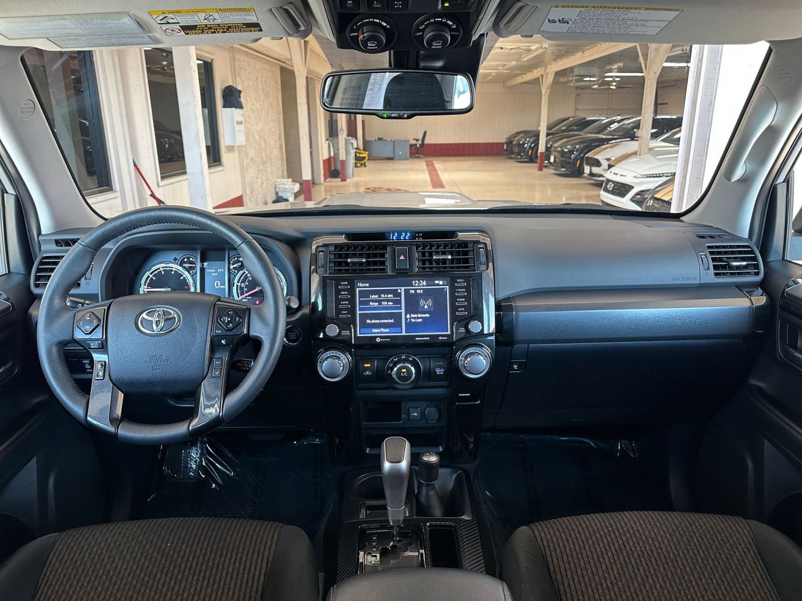 Thumbnail: 2024 Toyota 4Runner - 34