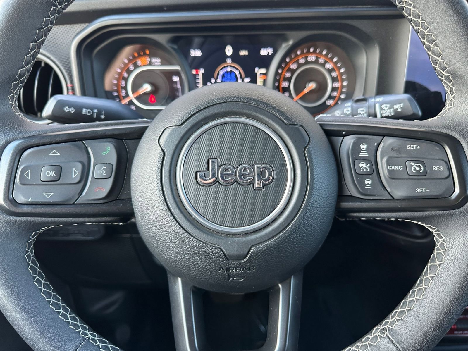 Thumbnail: 2025 Jeep Wrangler - 27