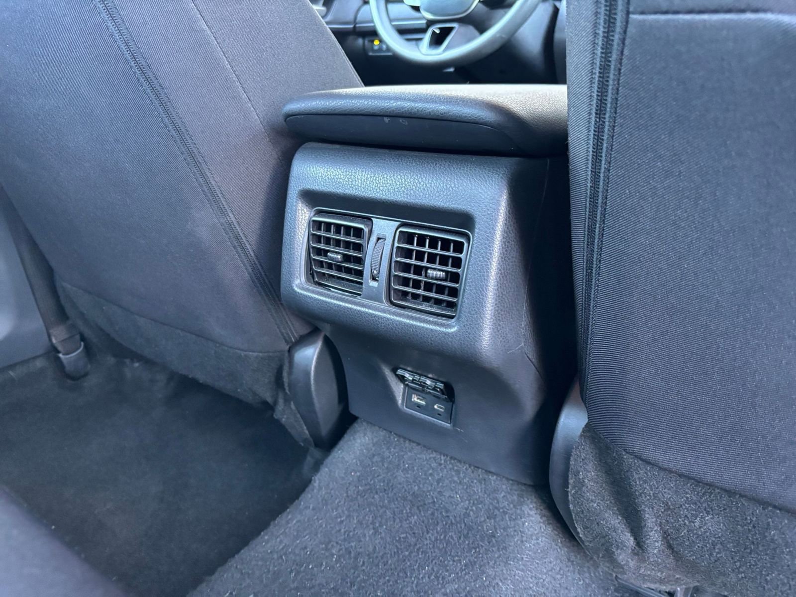 Thumbnail: 2025 Toyota Camry - 22