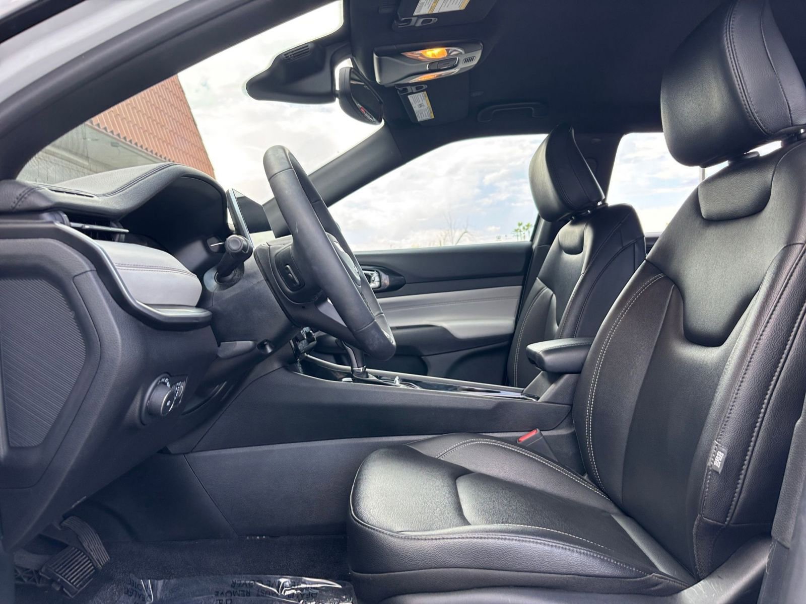 Thumbnail: 2025 Jeep Compass - 28