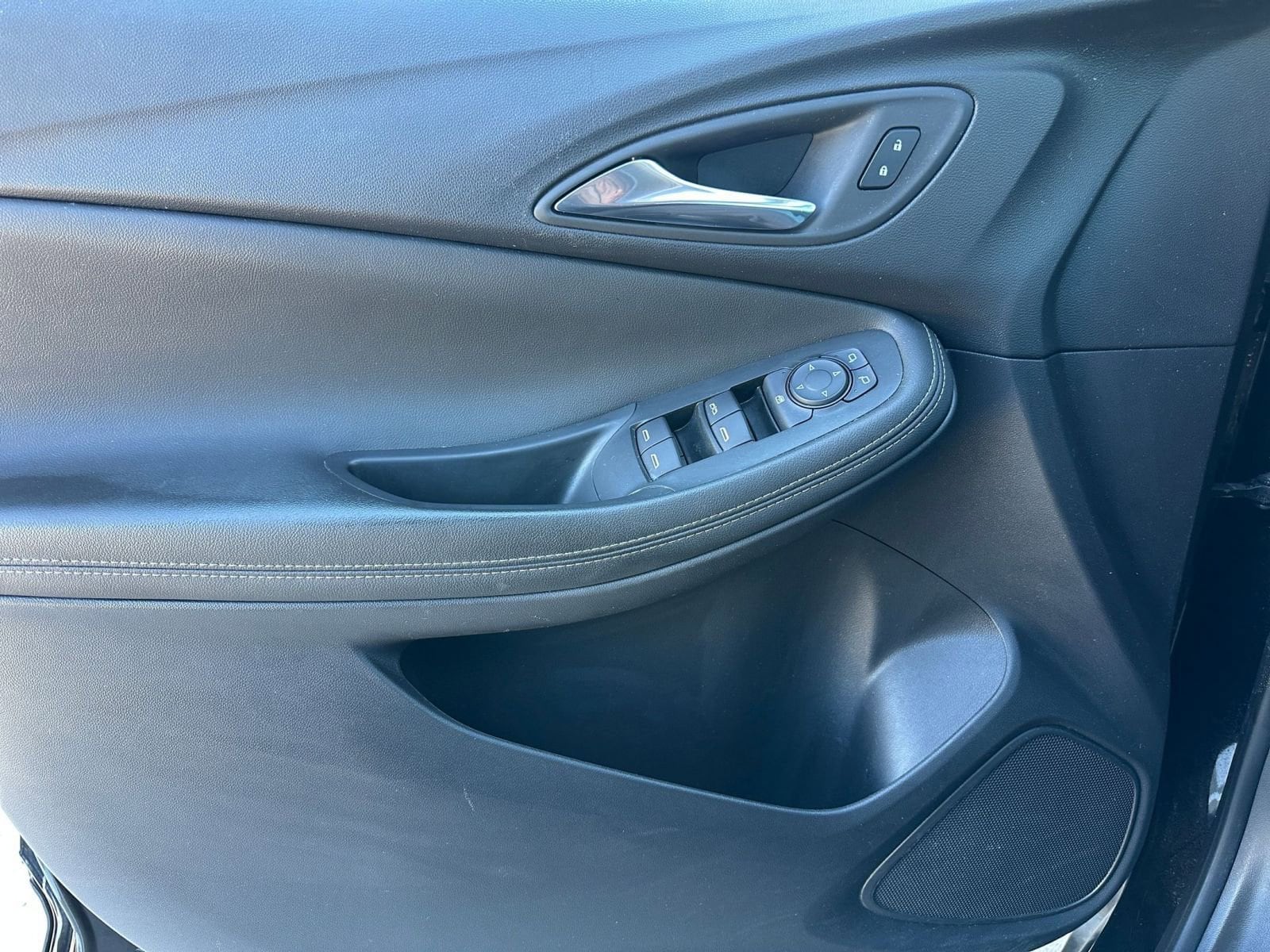 Thumbnail: 2025 Buick Encore GX - 20