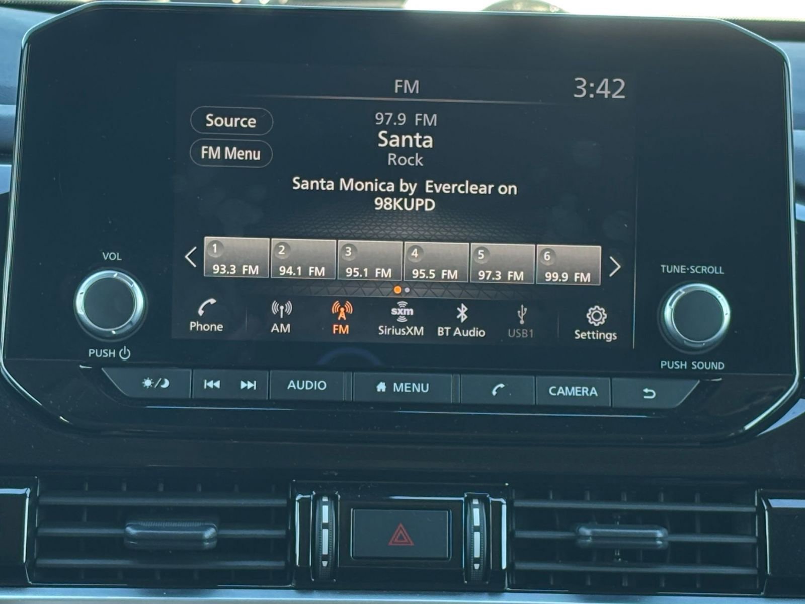 Thumbnail: 2025 Nissan Pathfinder - 21