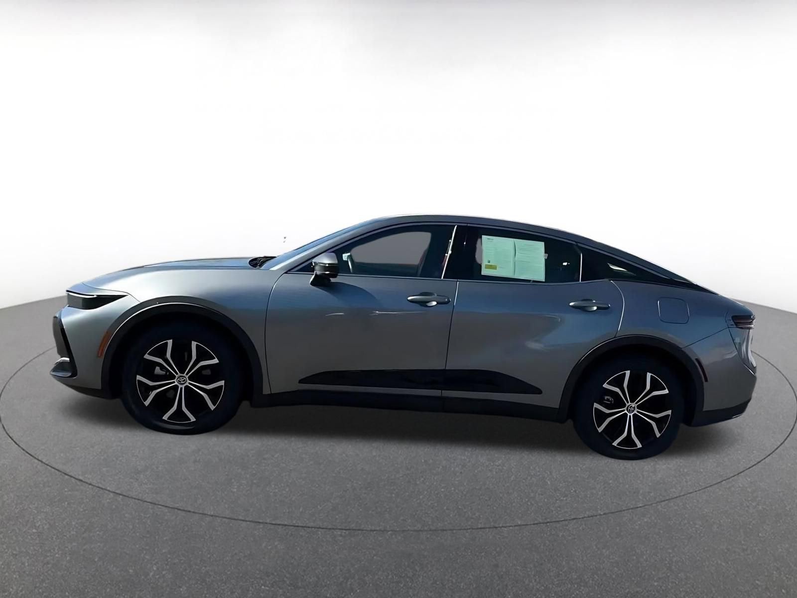 Thumbnail: 2025 Toyota Crown - 12