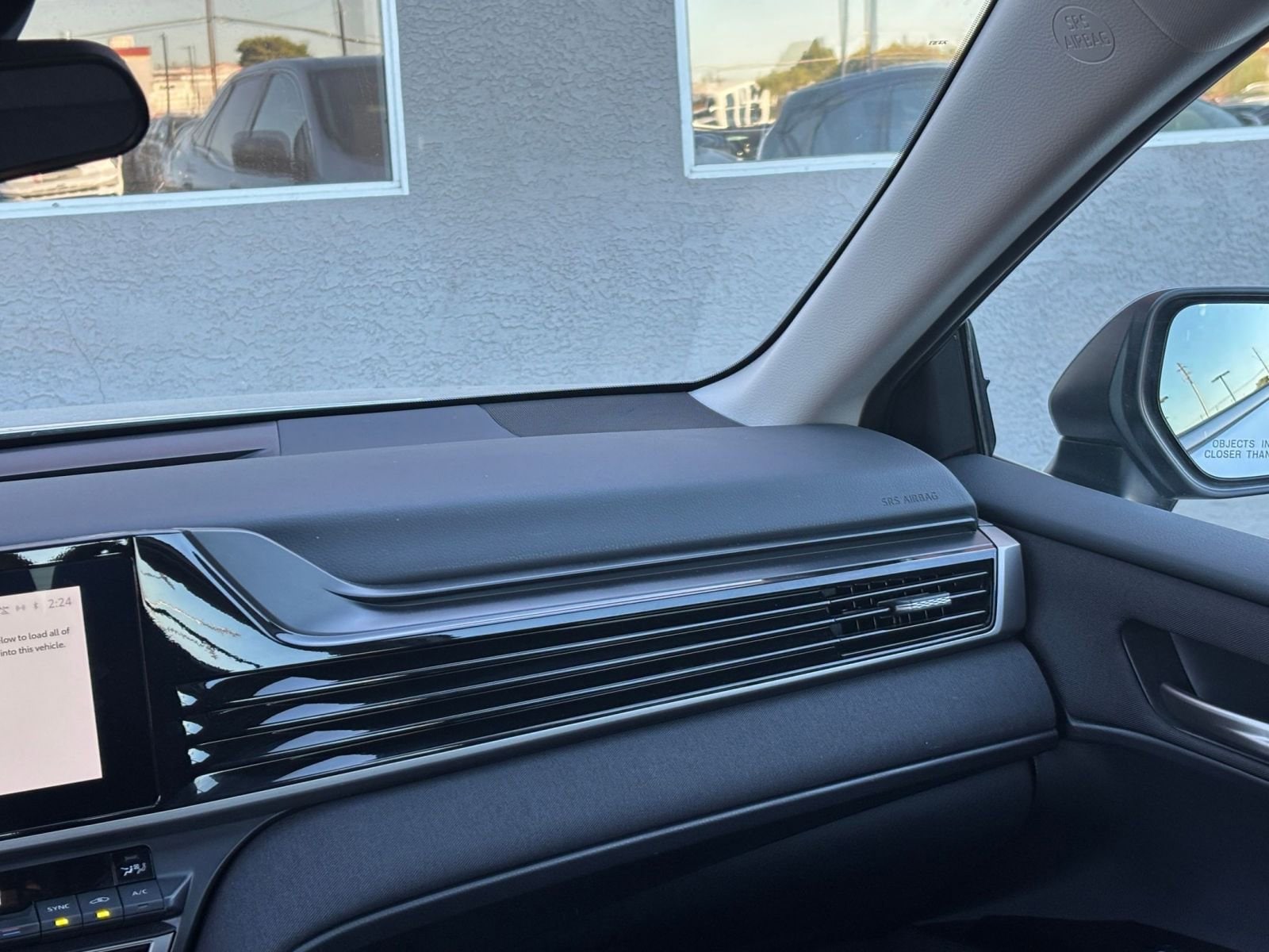 Thumbnail: 2025 Toyota Camry - 34