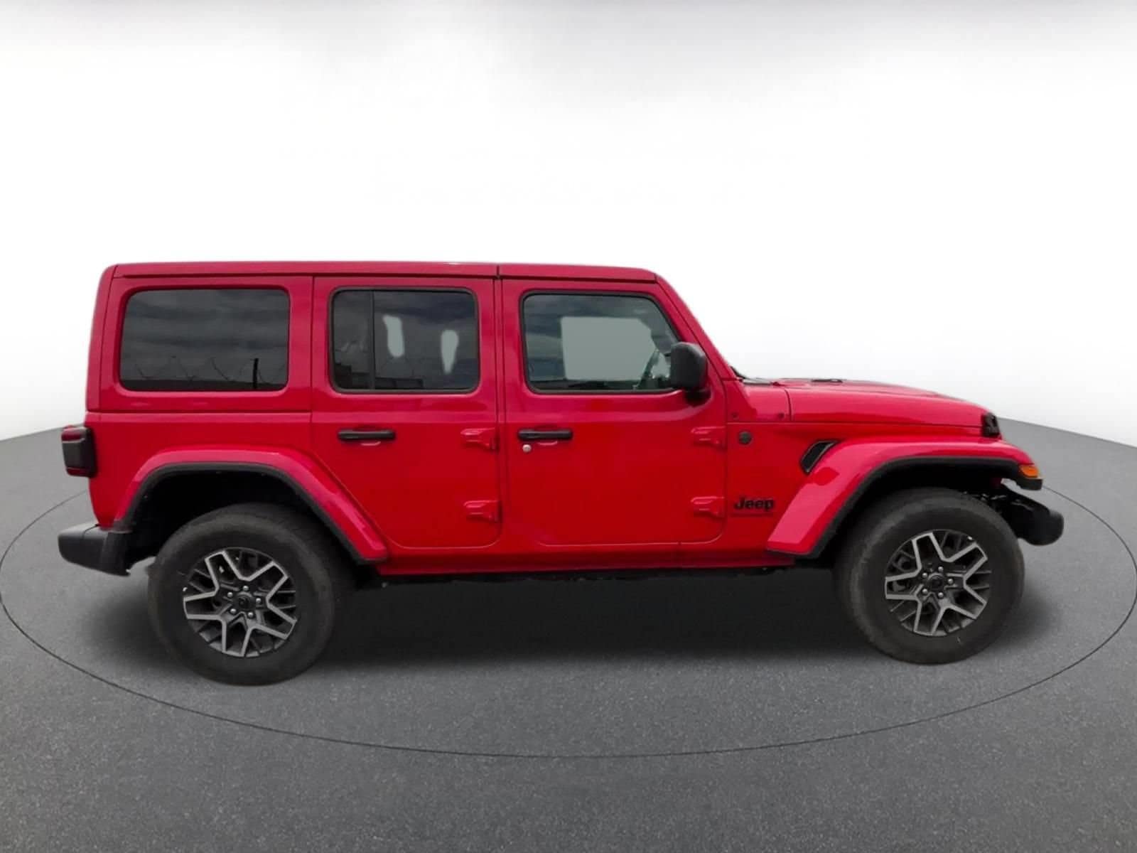 Thumbnail: 2025 Jeep Wrangler - 16