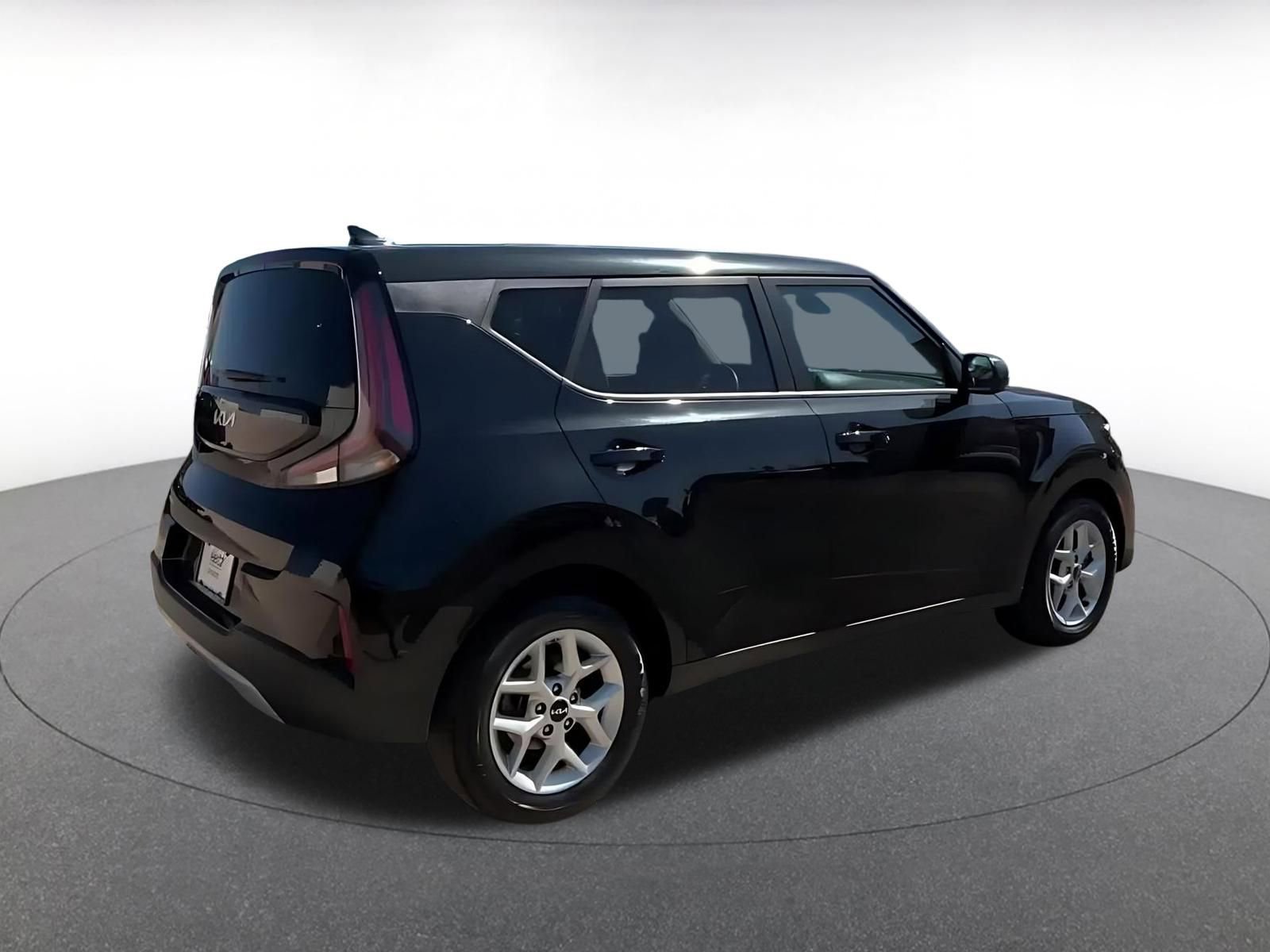 Thumbnail: 2024 Kia Soul - 14