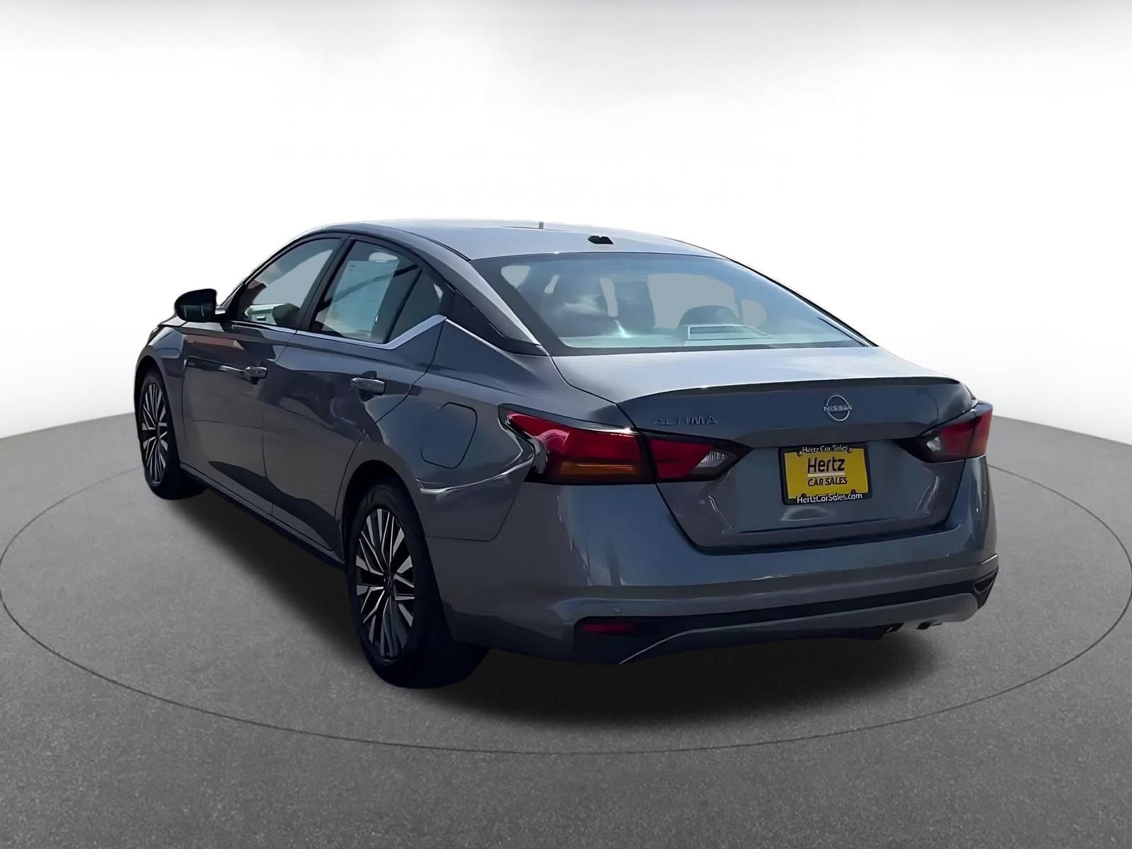 Thumbnail: 2026 Nissan Altima - 10