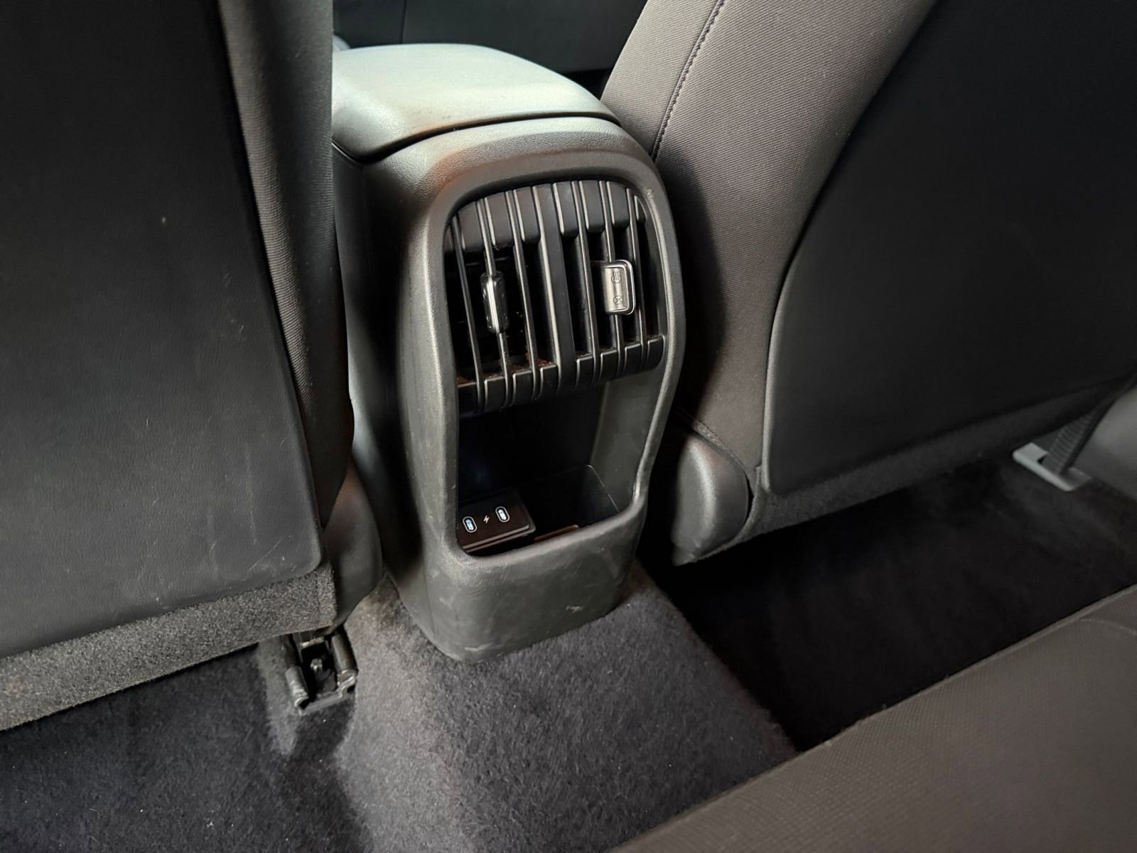 Thumbnail: 2025 Hyundai Kona - 24