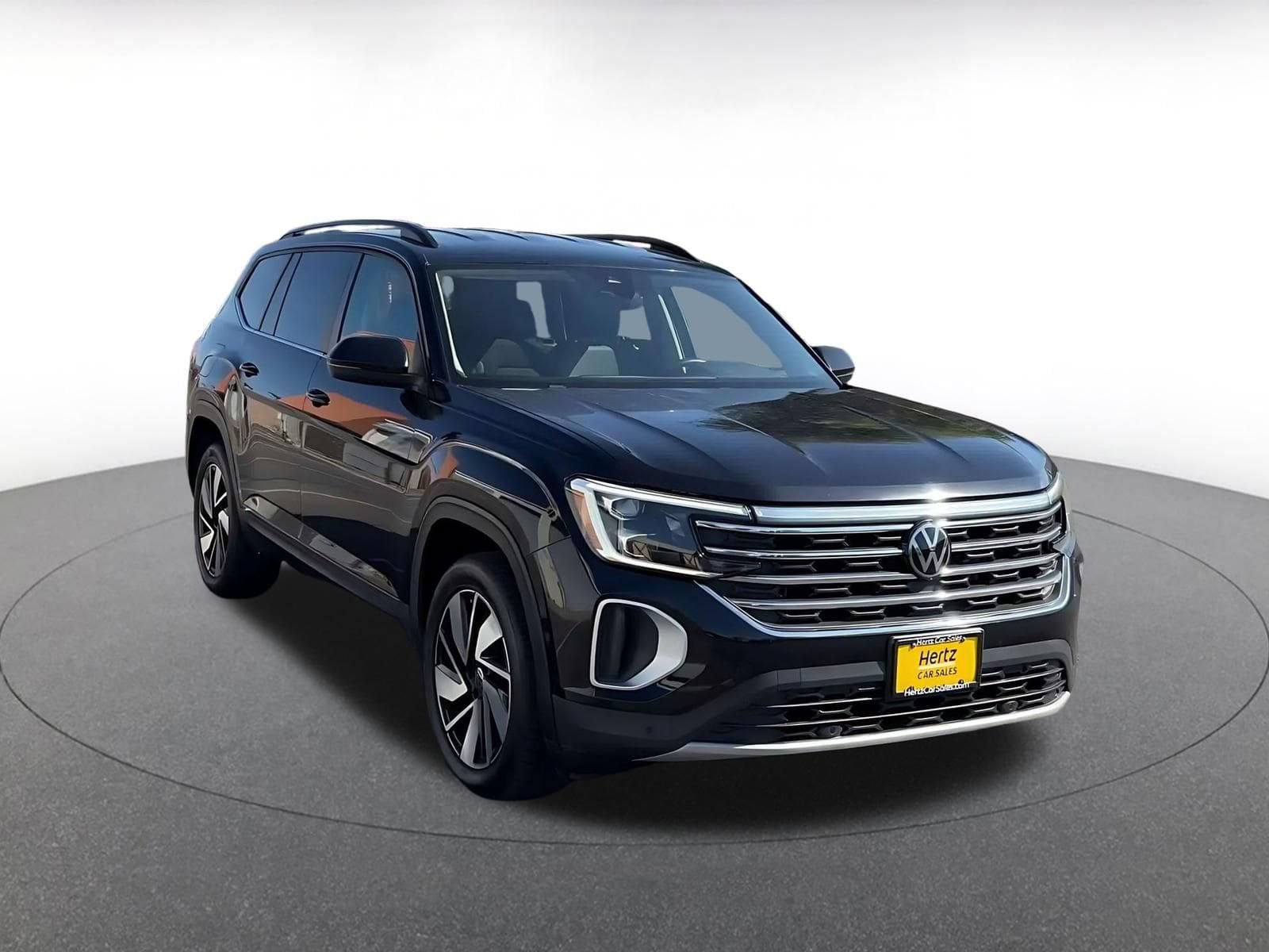 Thumbnail: 2024 Volkswagen Atlas - 3