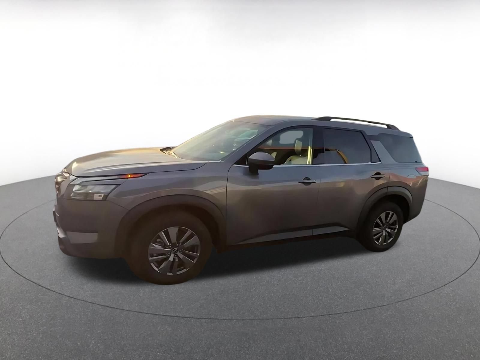 Thumbnail: 2025 Nissan Pathfinder - 8
