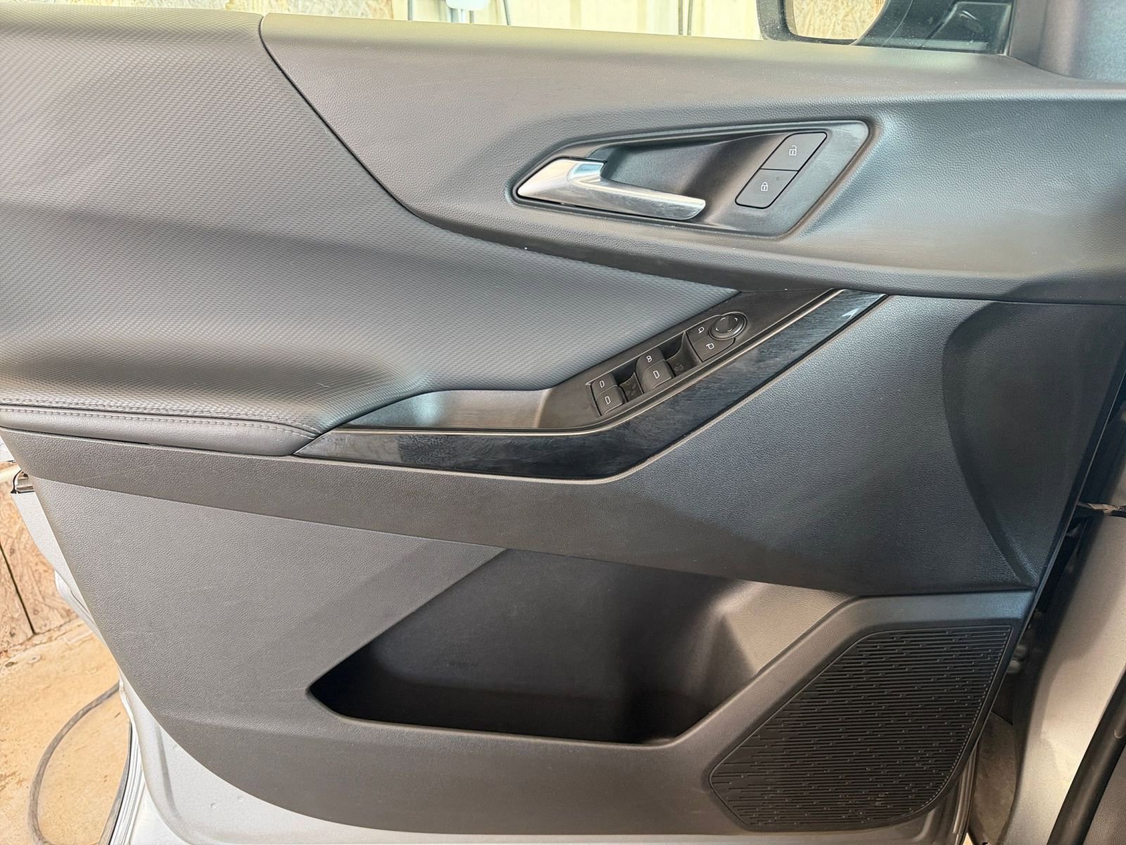 Thumbnail: 2025 Chevrolet Equinox - 18