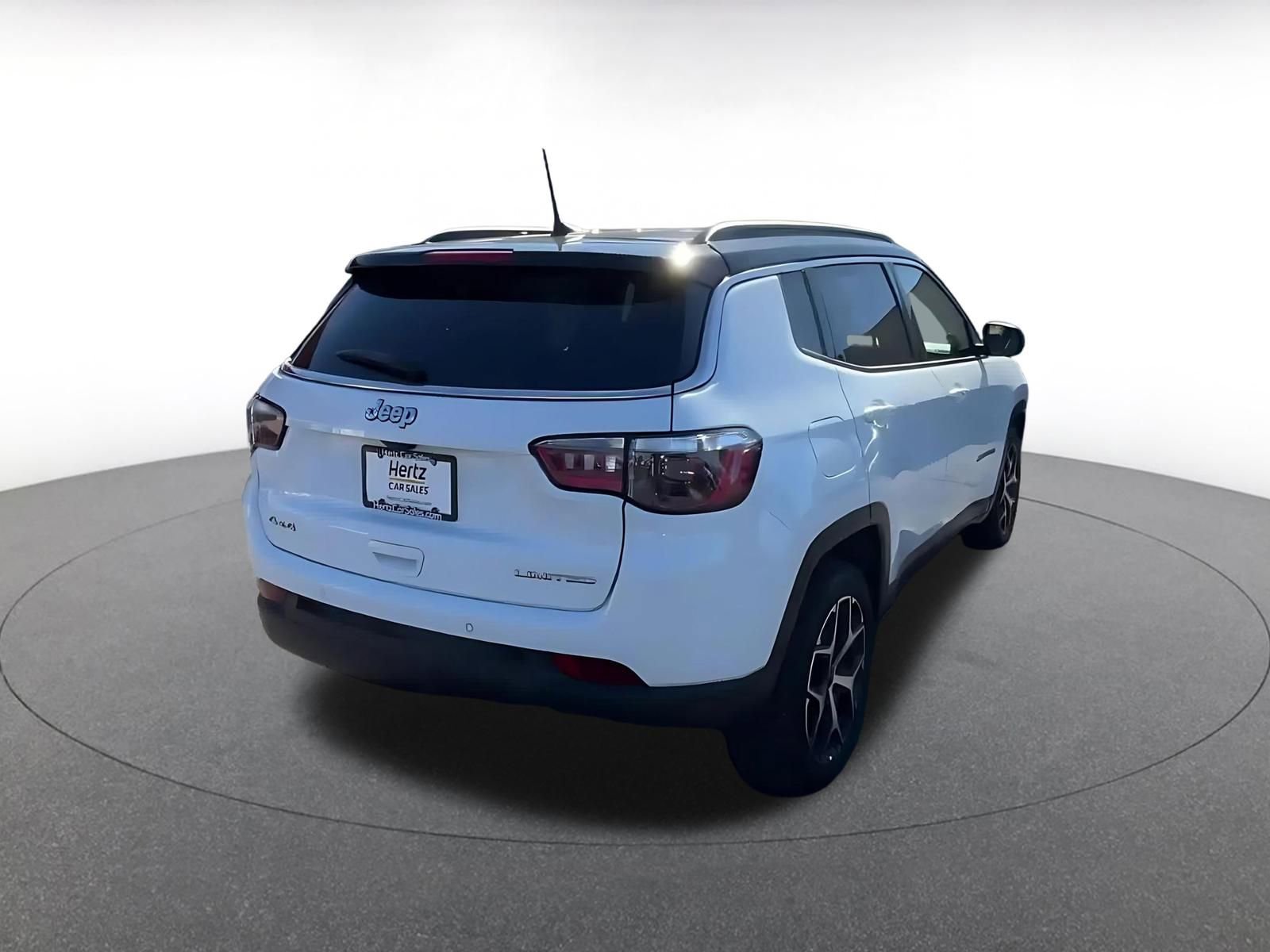 Thumbnail: 2025 Jeep Compass - 14