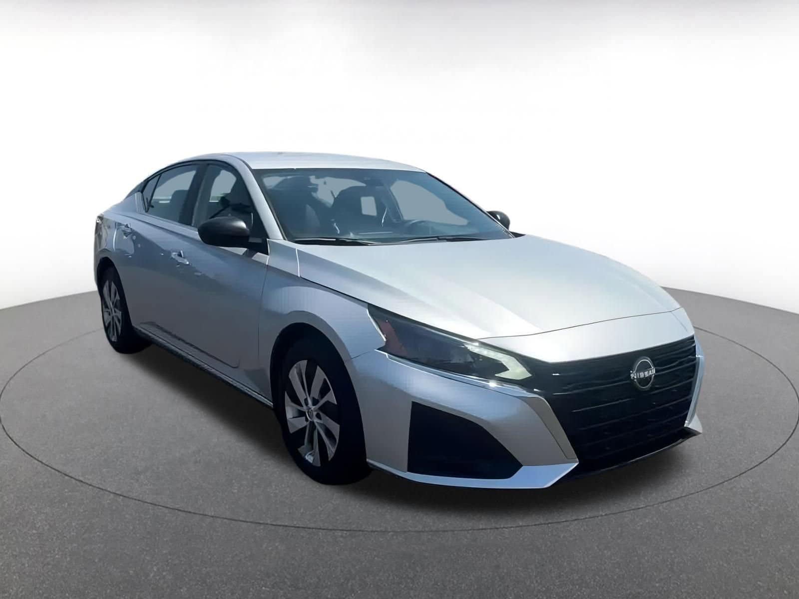 Thumbnail: 2024 Nissan Altima - 3