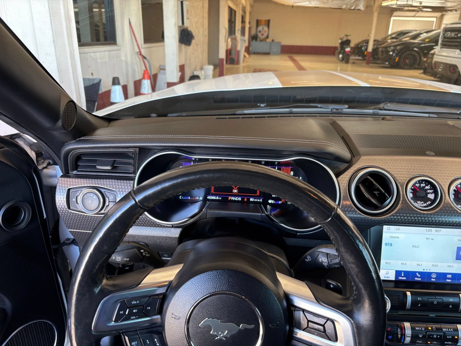 Thumbnail: 2022 Ford Mustang - 30