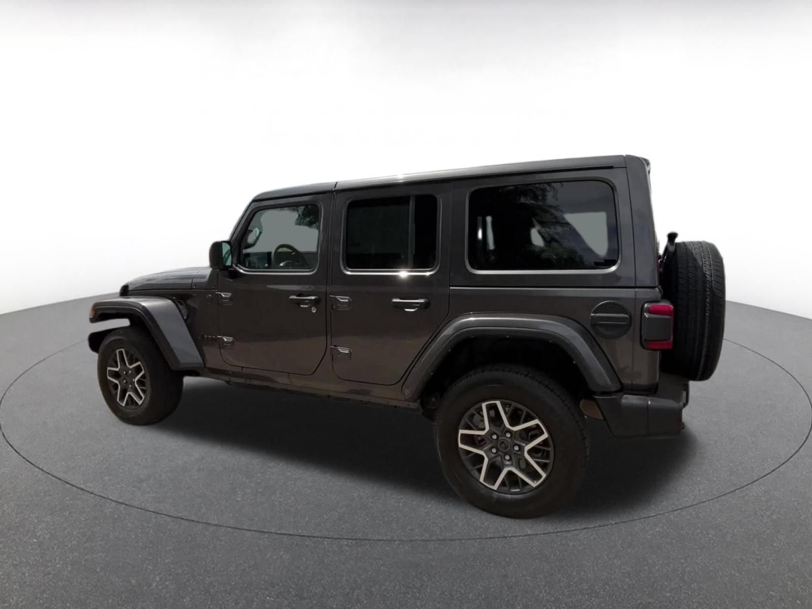 Thumbnail: 2025 Jeep Wrangler - 10