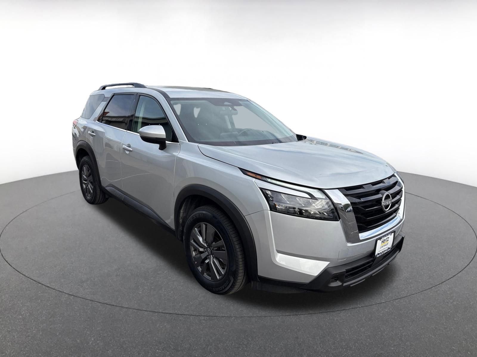 Thumbnail: 2025 Nissan Pathfinder - 1