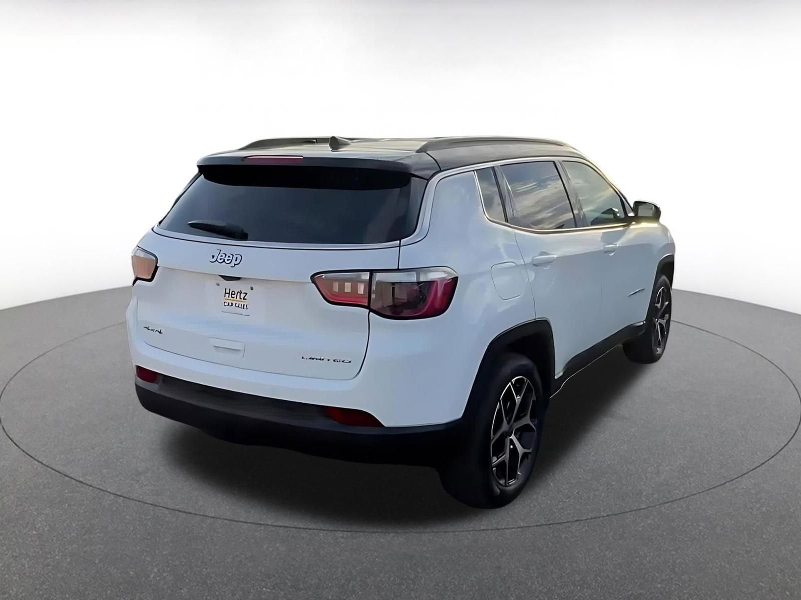 Thumbnail: 2025 Jeep Compass - 14