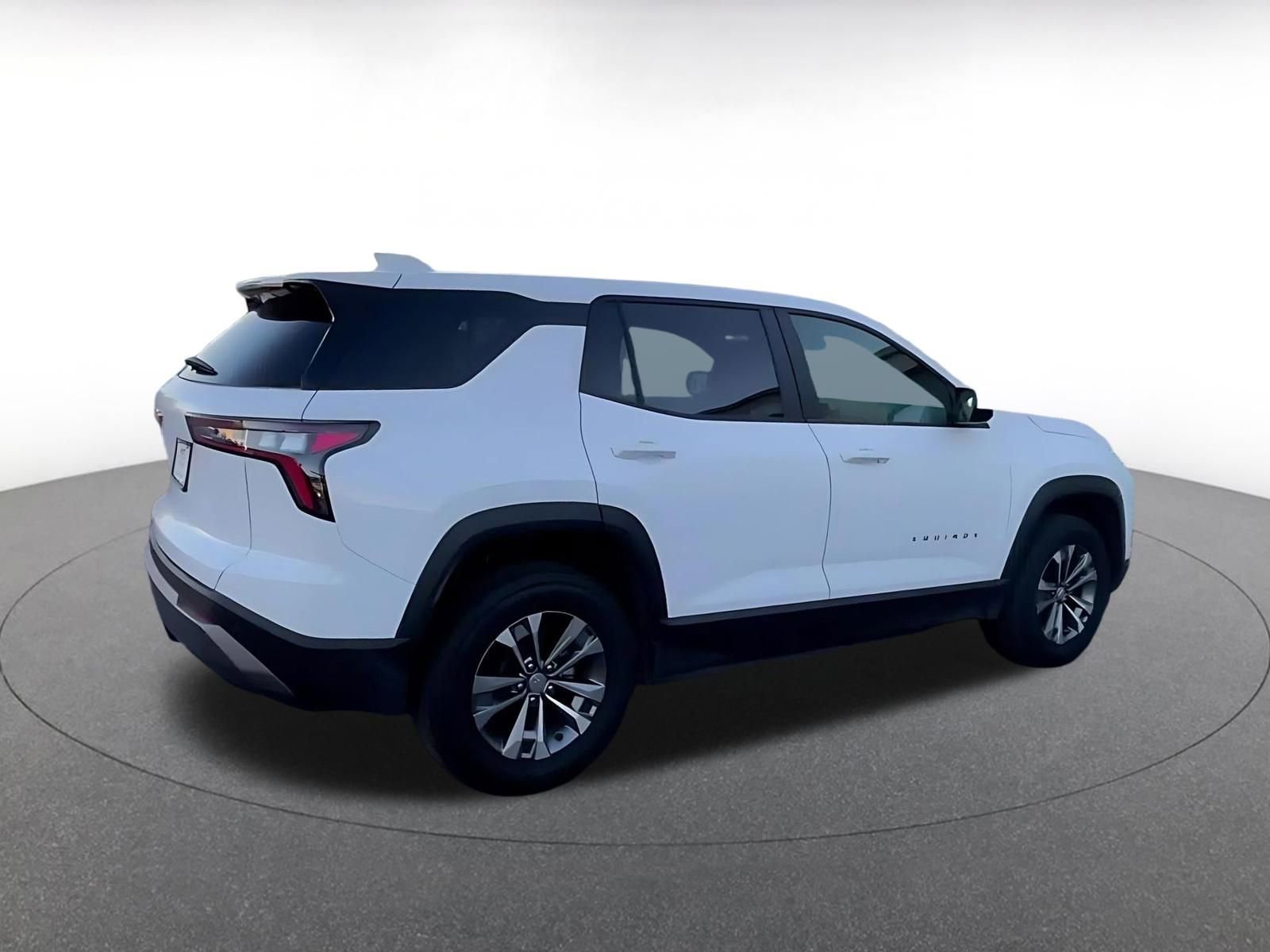 Thumbnail: 2025 Chevrolet Equinox - 15