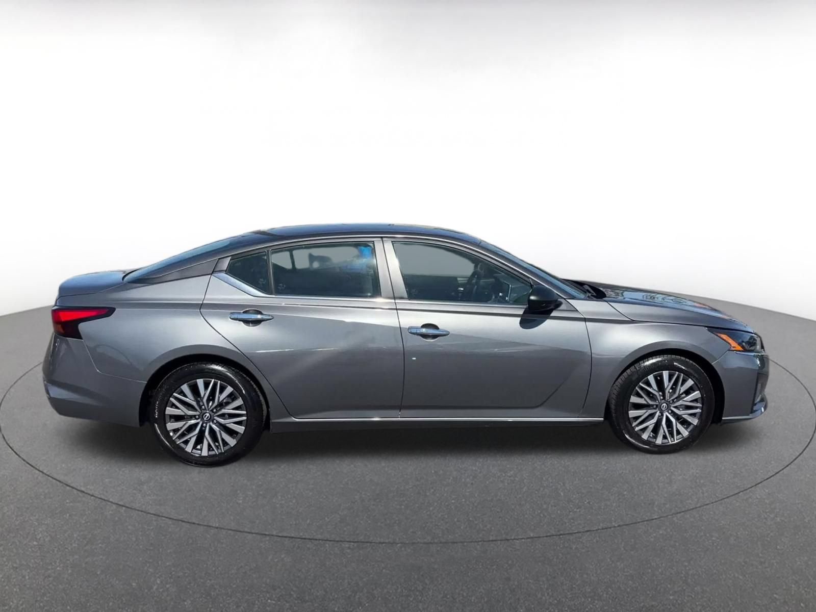 Thumbnail: 2025 Nissan Altima - 15