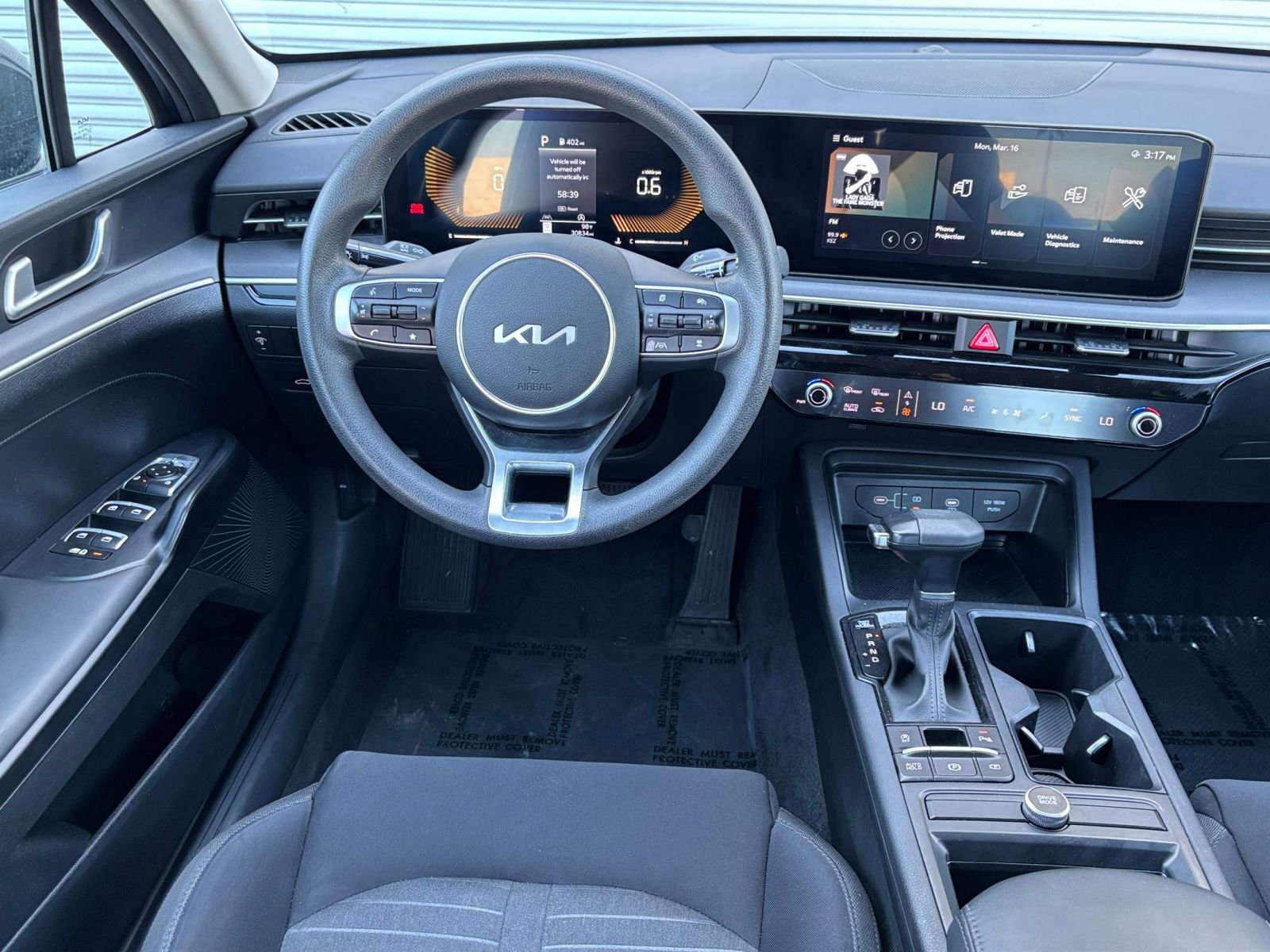 Thumbnail: 2025 Kia K5 - 33