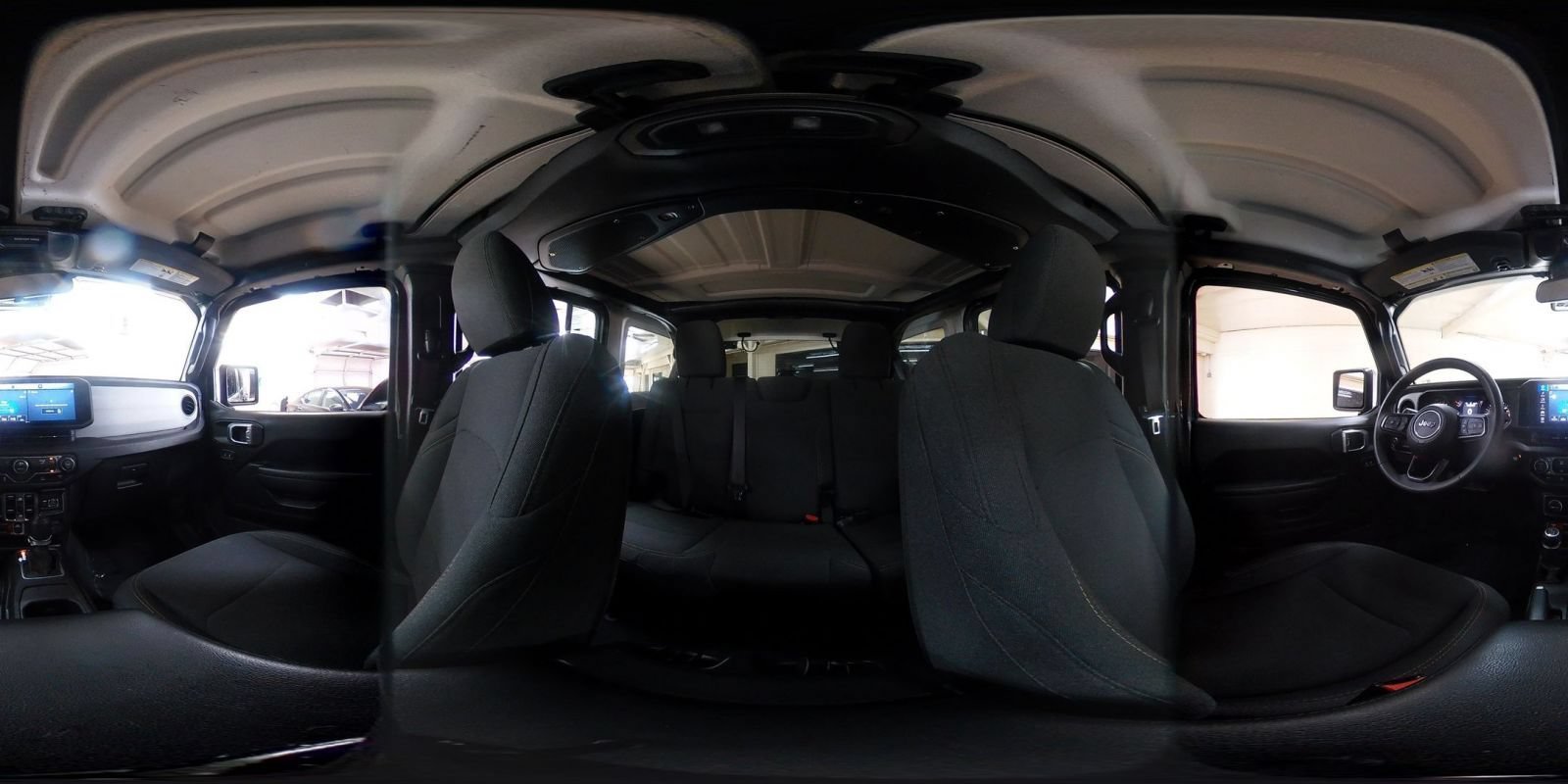 Thumbnail: 2025 Jeep Wrangler - 35