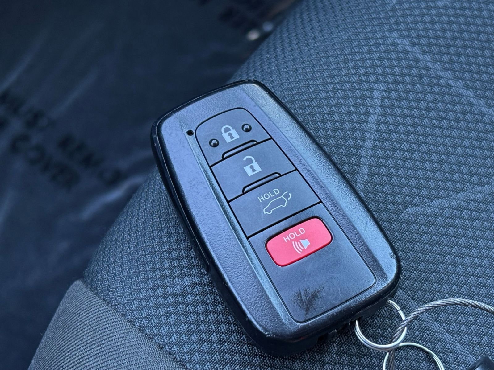 Thumbnail: 2025 Toyota RAV4 - 23