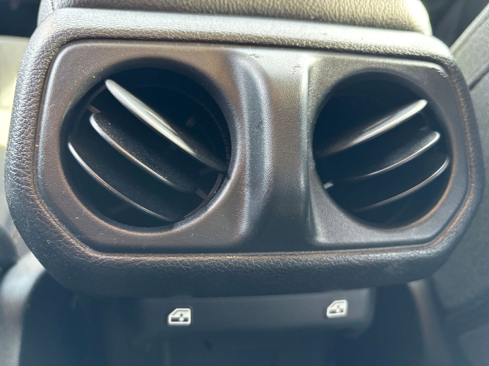 Thumbnail: 2025 Jeep Wrangler - 22