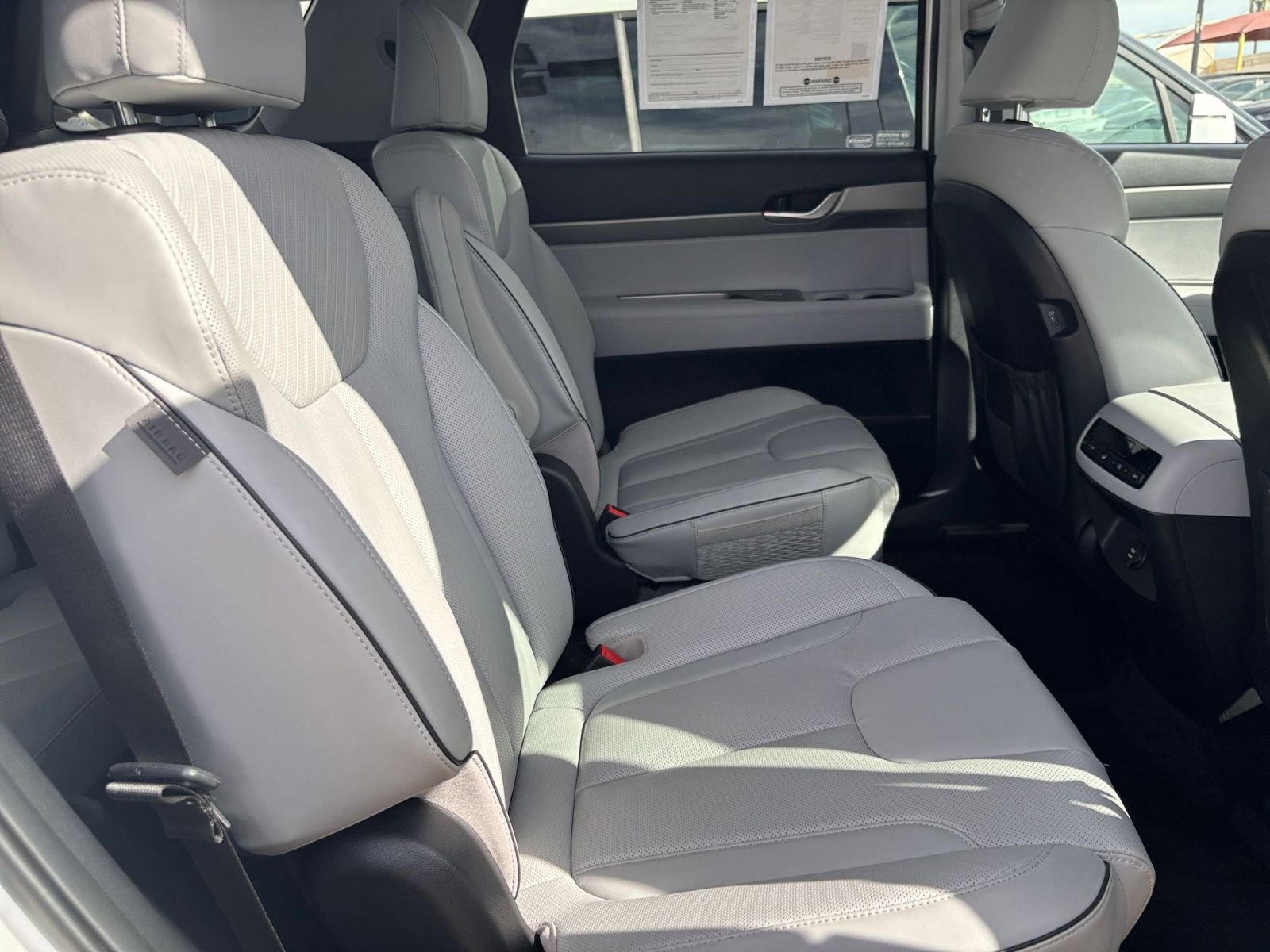 Thumbnail: 2025 Hyundai Palisade - 29