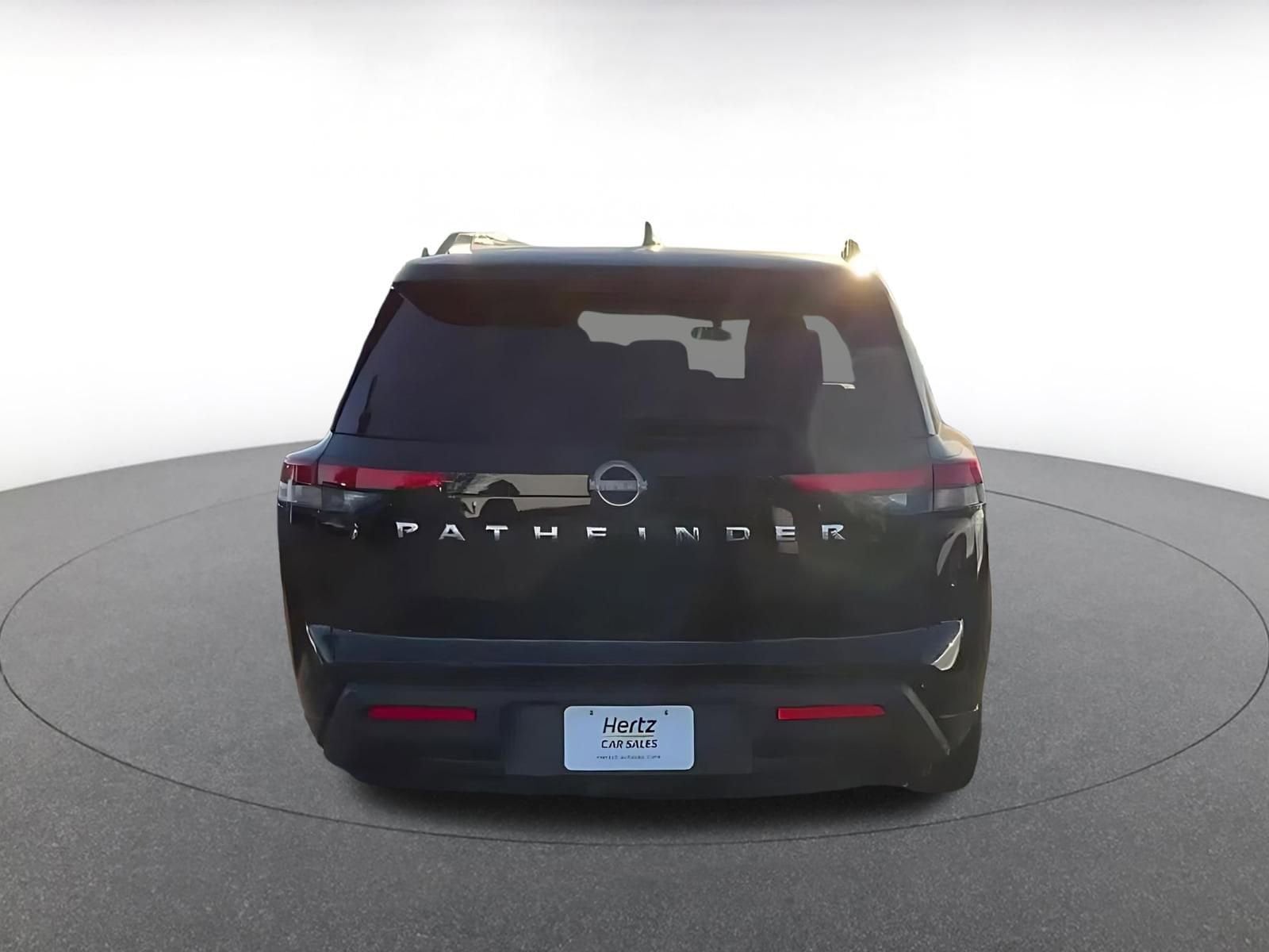 Thumbnail: 2025 Nissan Pathfinder - 12