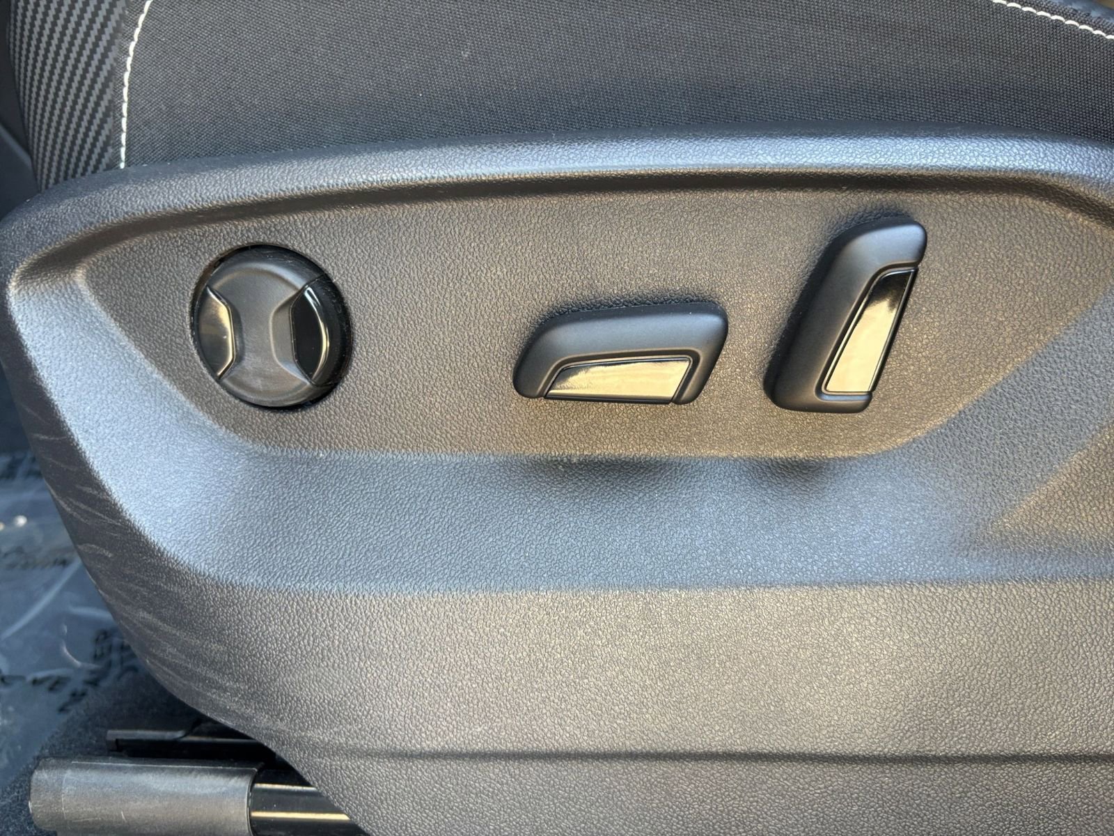 Thumbnail: 2025 Volkswagen Atlas - 22