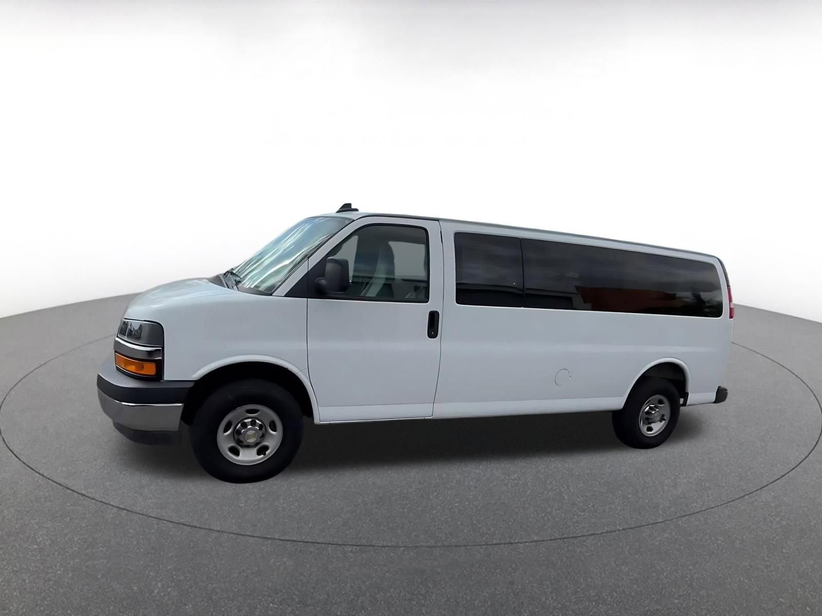 Thumbnail: 2025 Chevrolet Express - 8