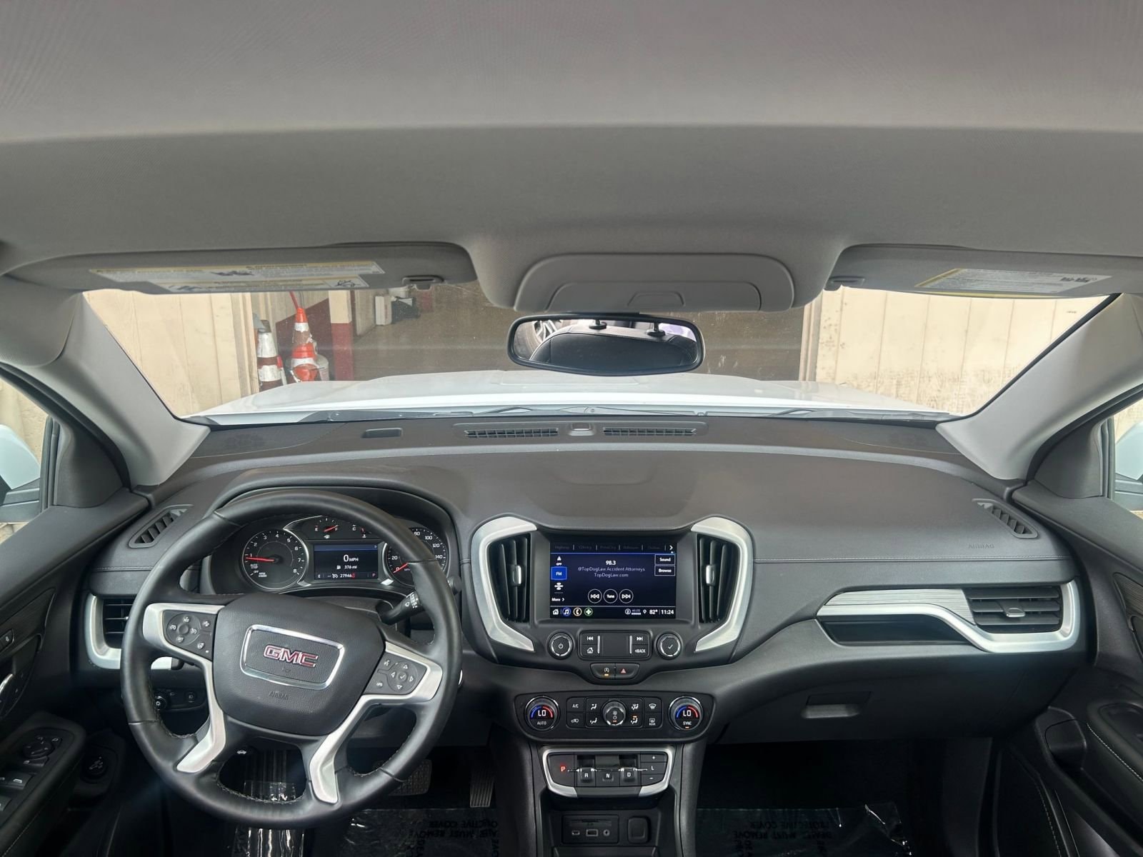 2024 GMC Terrain SLT 33