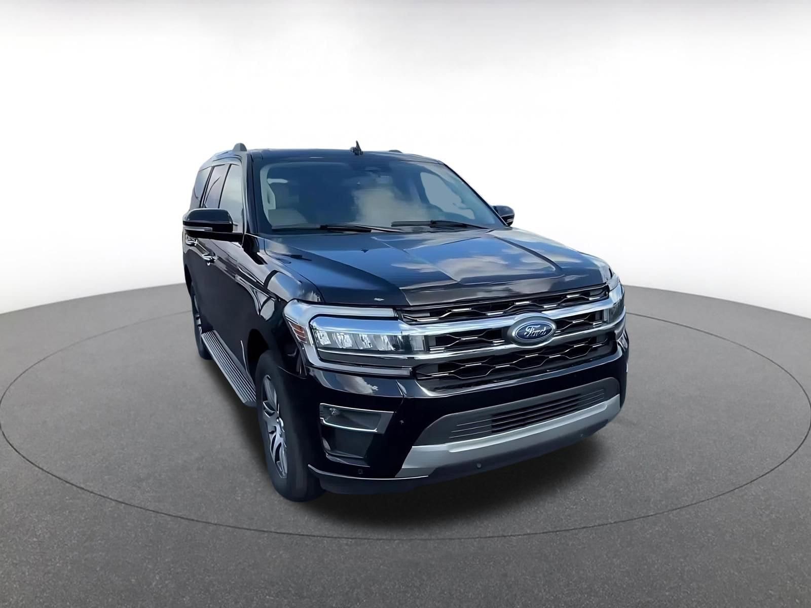 Thumbnail: 2024 Ford Expedition - 3