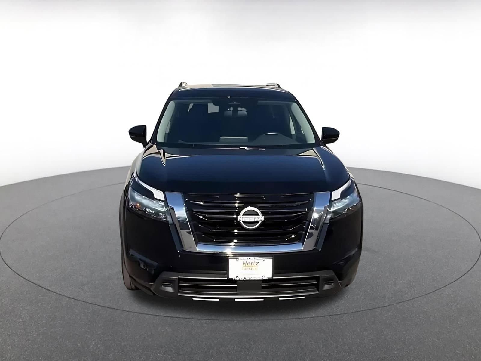 Thumbnail: 2025 Nissan Pathfinder - 4