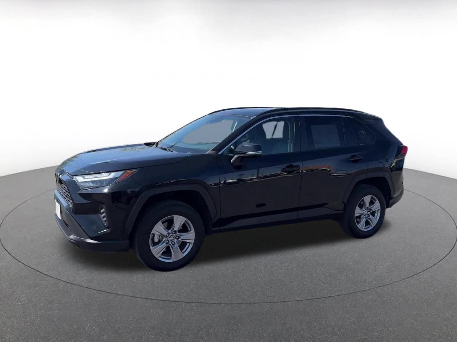 Thumbnail: 2025 Toyota RAV4 - 7