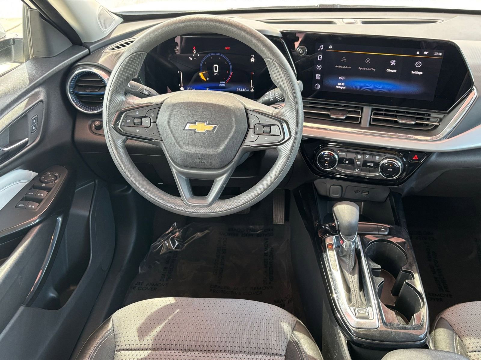 Thumbnail: 2025 Chevrolet Trax - 33