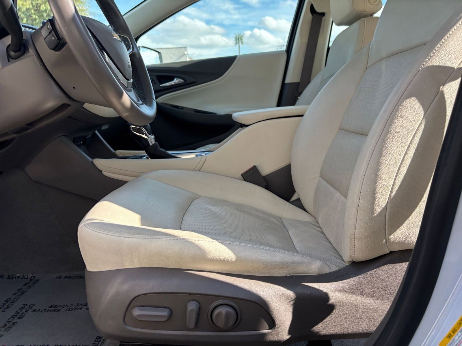 Thumbnail: 2024 Chevrolet Malibu - 27