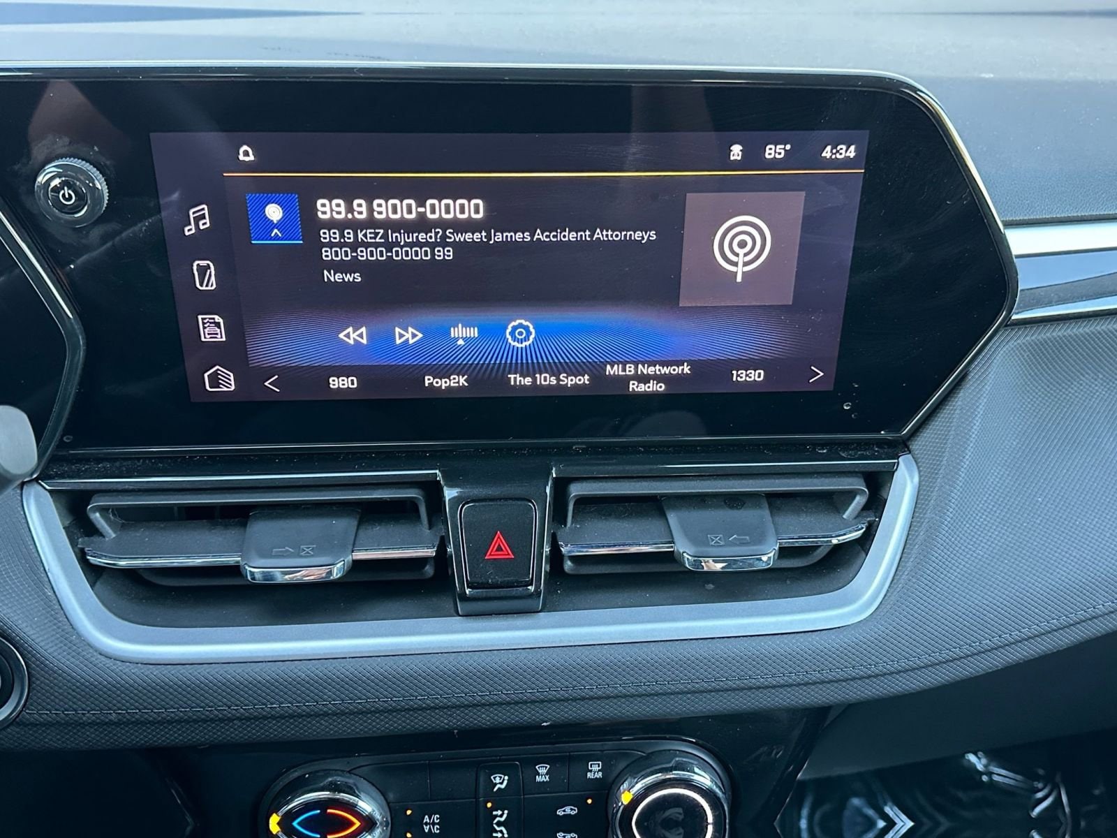 Thumbnail: 2025 Chevrolet TrailBlazer - 18