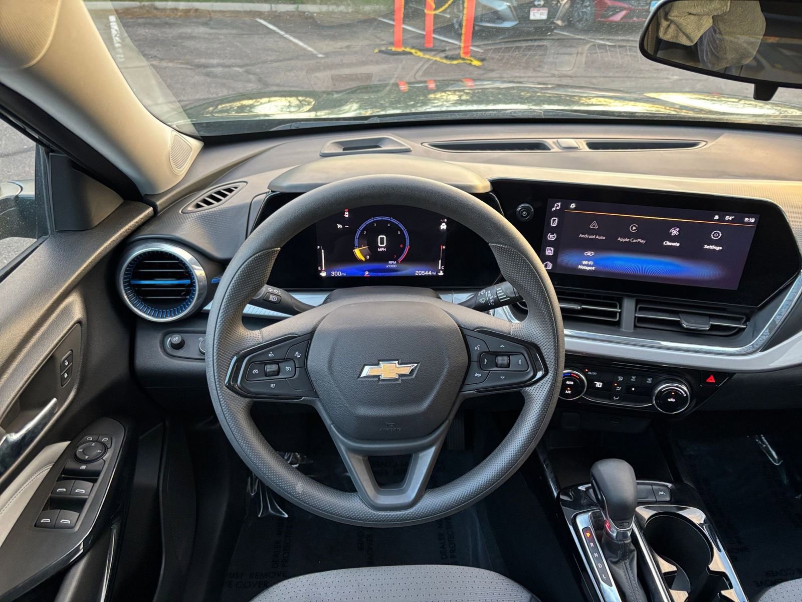 Thumbnail: 2025 Chevrolet Trax - 33