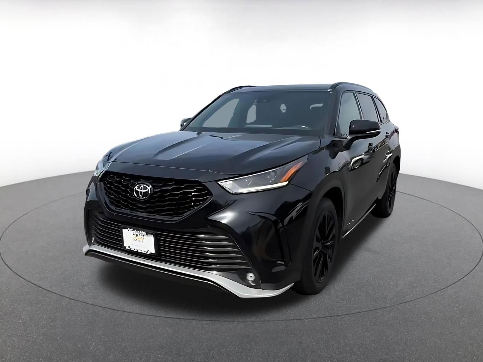 Thumbnail: 2024 Toyota Highlander - 7