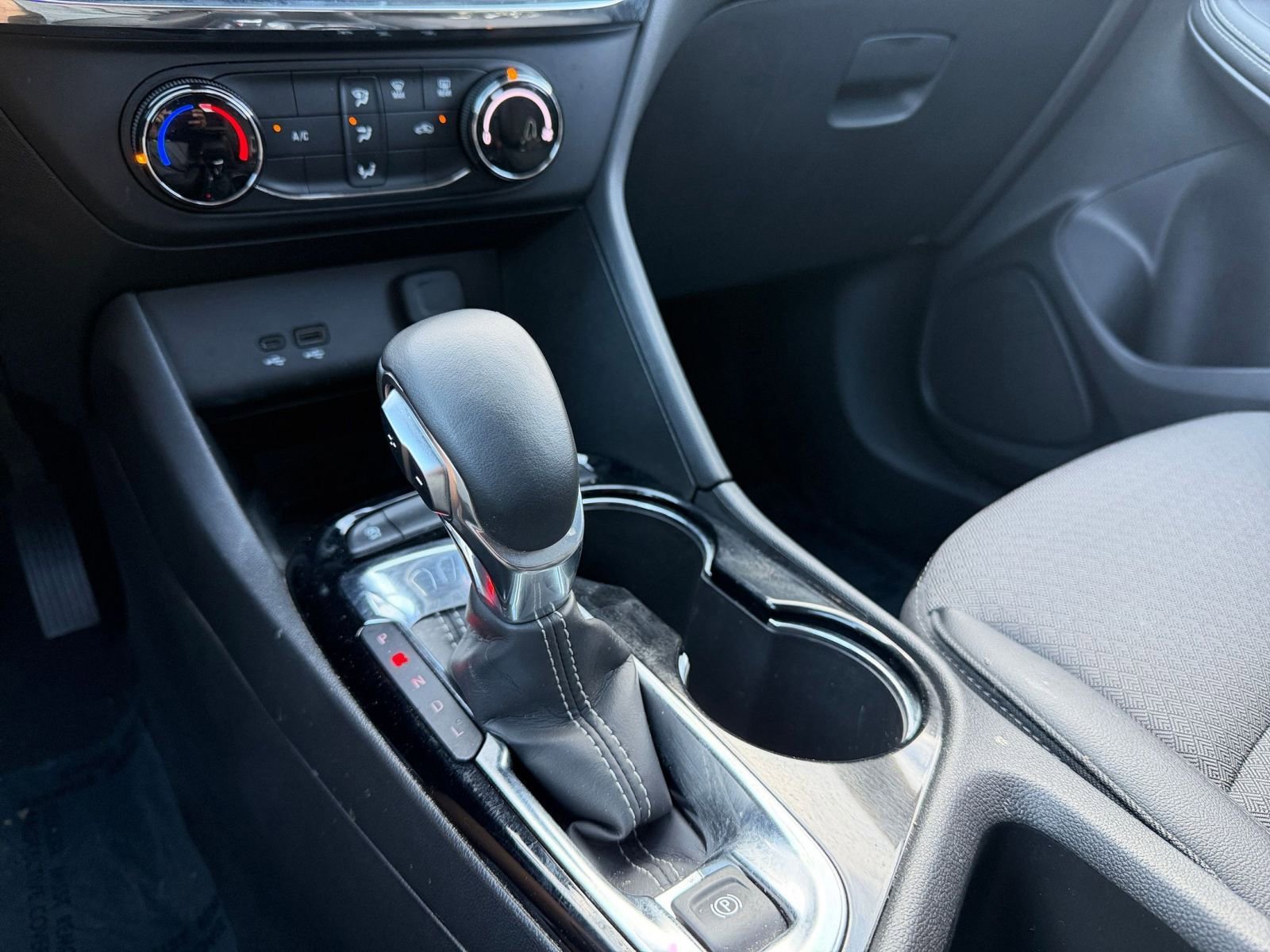 2025 Buick Encore GX Preferred - Photo 40
