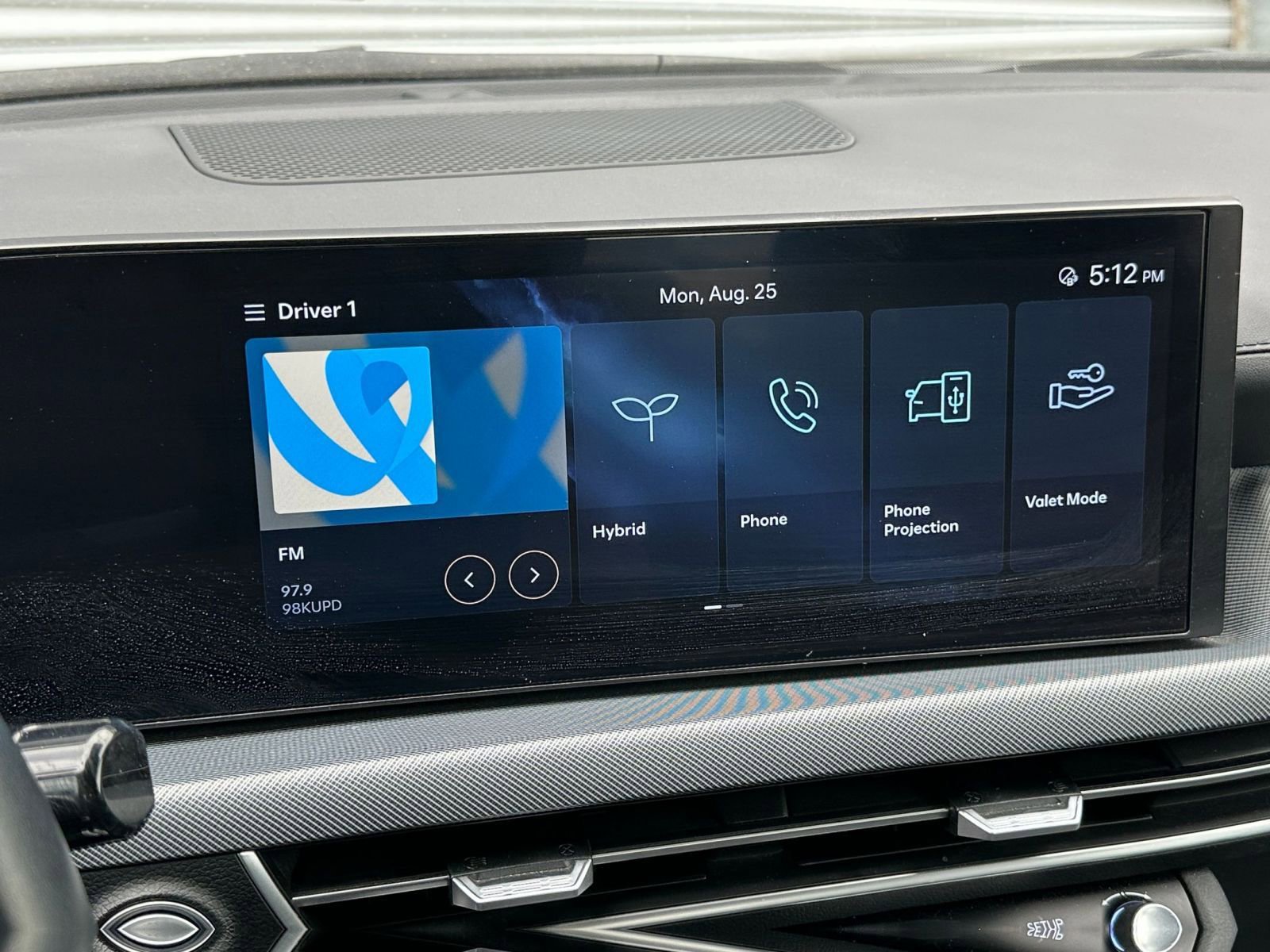 Thumbnail: 2024 Hyundai Sonata - 22