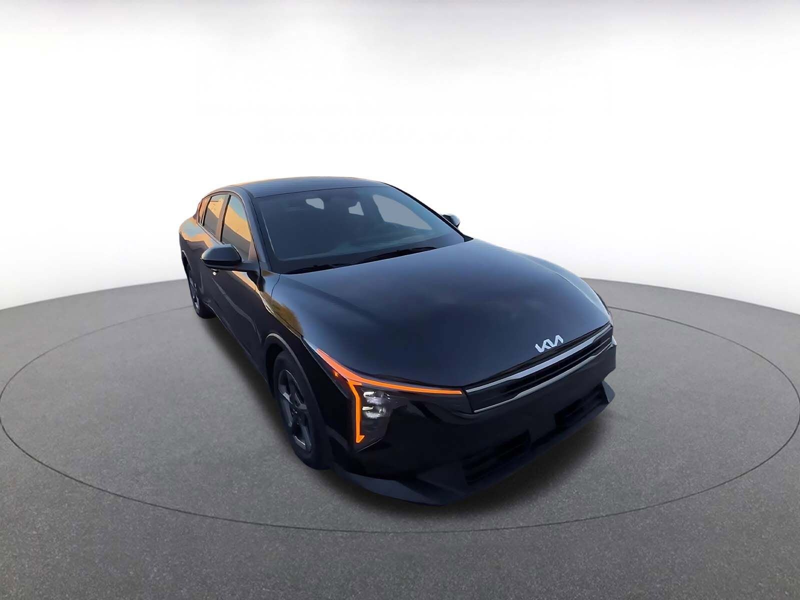 Thumbnail: 2025 Kia K4 - 3