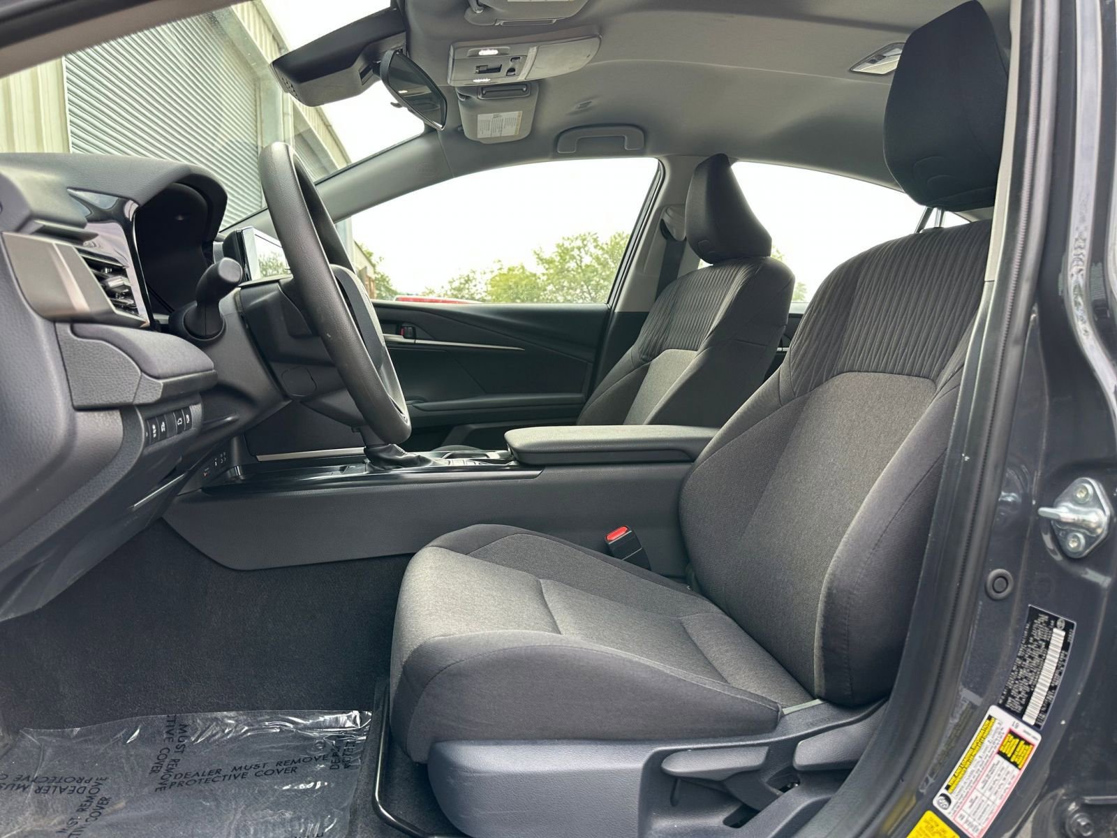 Thumbnail: 2025 Toyota Camry - 25