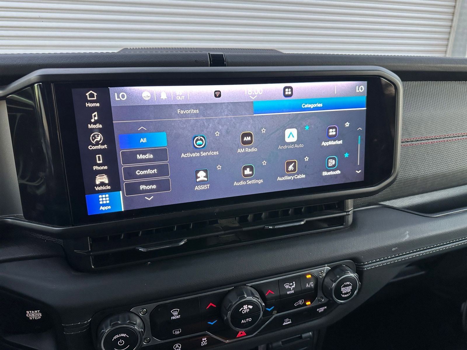 Thumbnail: 2025 Jeep Wrangler - 21