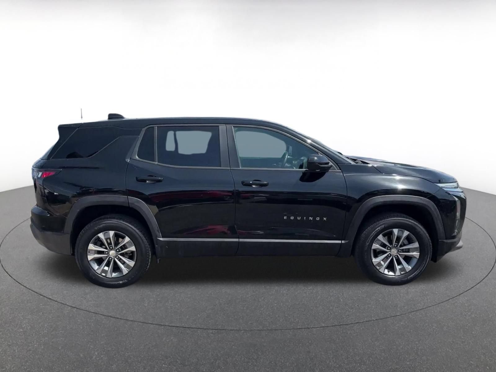 Thumbnail: 2025 Chevrolet Equinox - 13