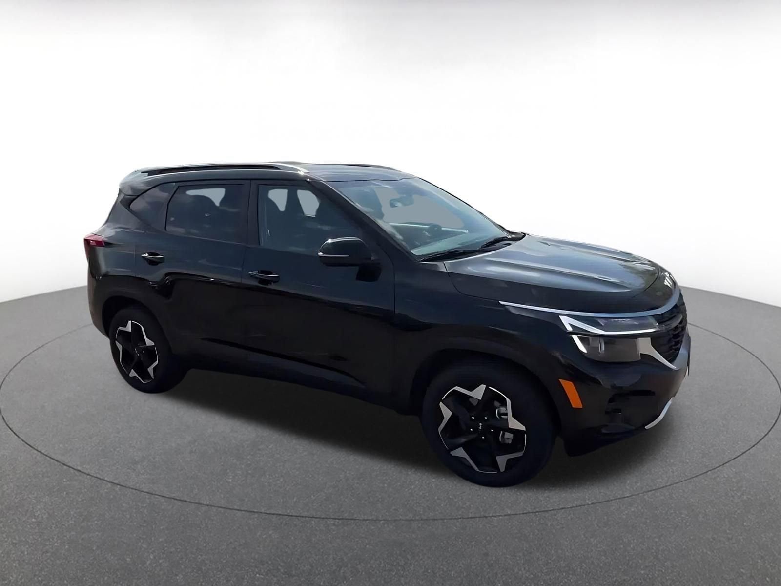 Thumbnail: 2025 Kia Seltos - 2