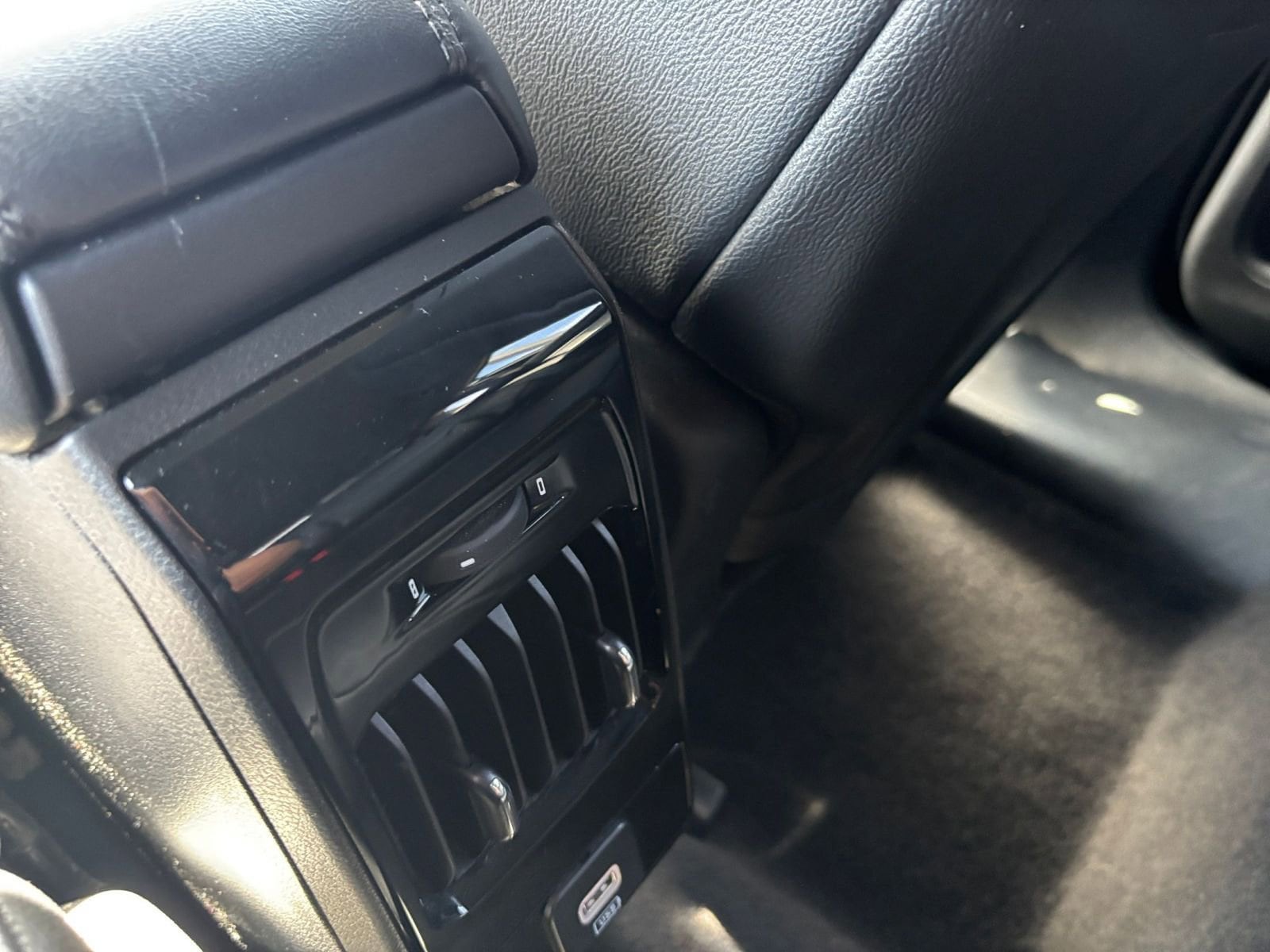 Thumbnail: 2025 Jeep Compass - 23